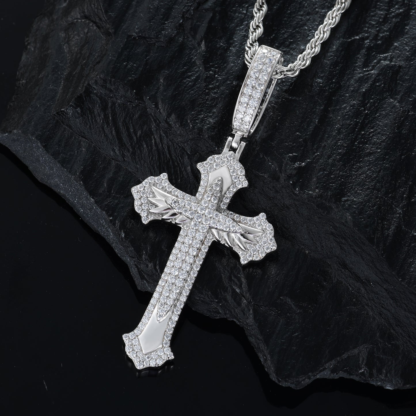 VVS Moissanite Cross Pendant